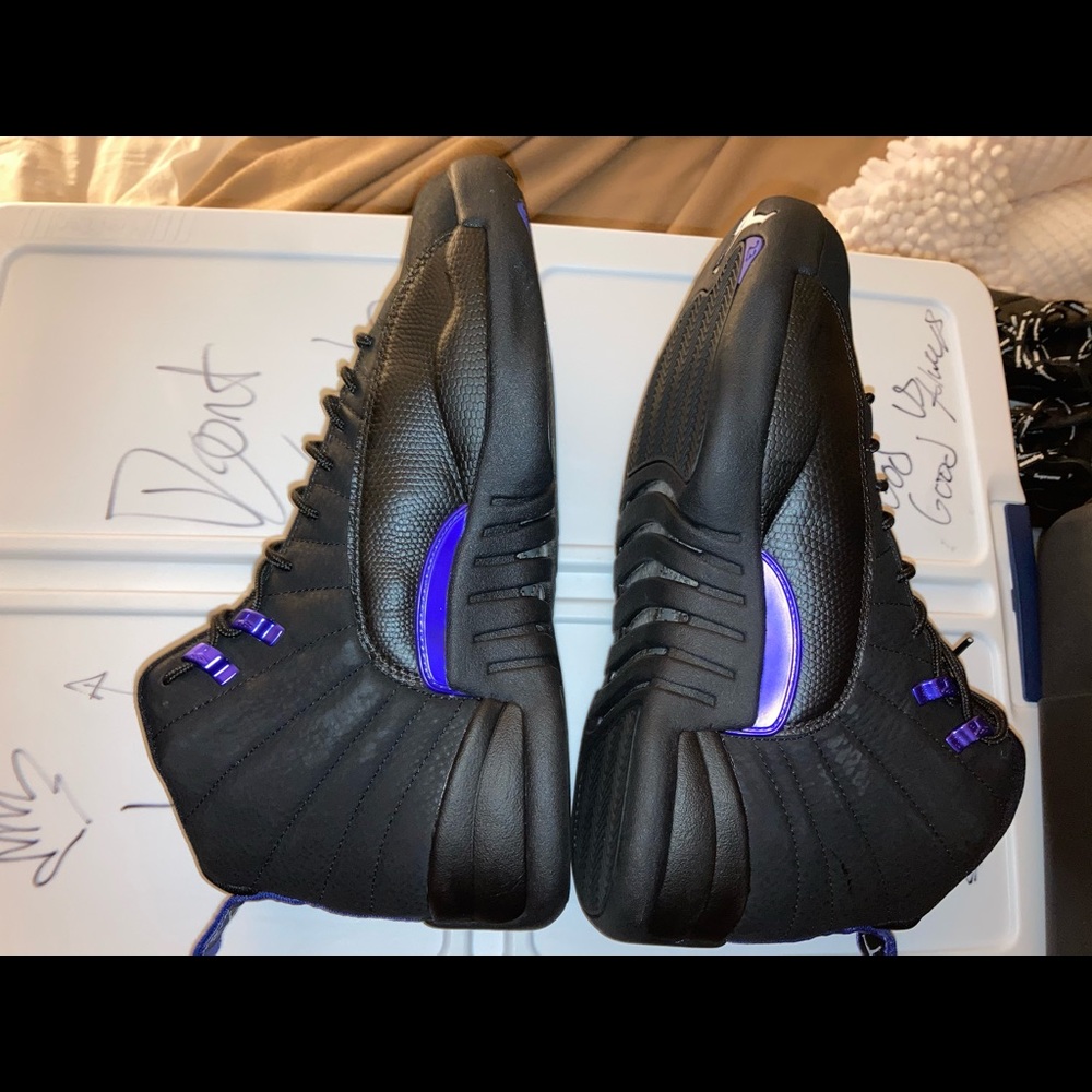 Retro 12 Dark Concord